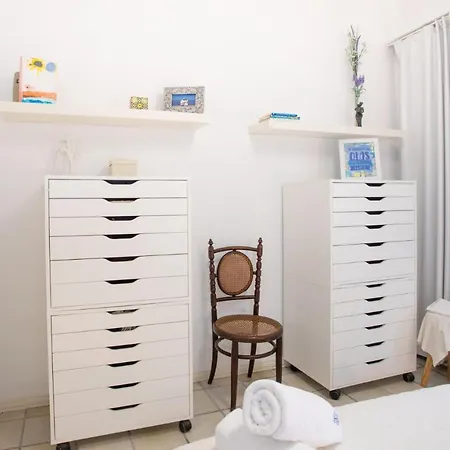 Mariposa Blanca, En 1ª Linea De Playa