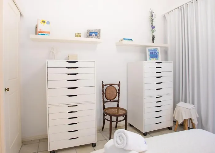 Mariposa Blanca, En 1ª Linea De Playa