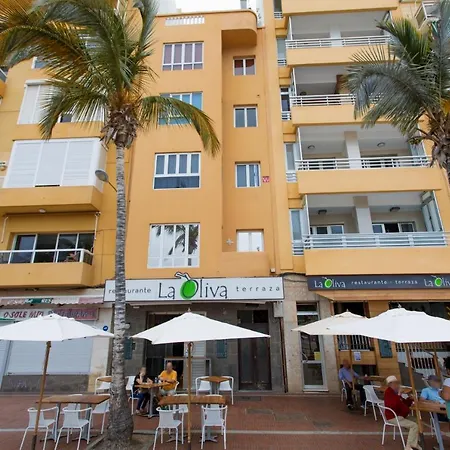 Mariposa Blanca, En 1ª Linea De Playa *